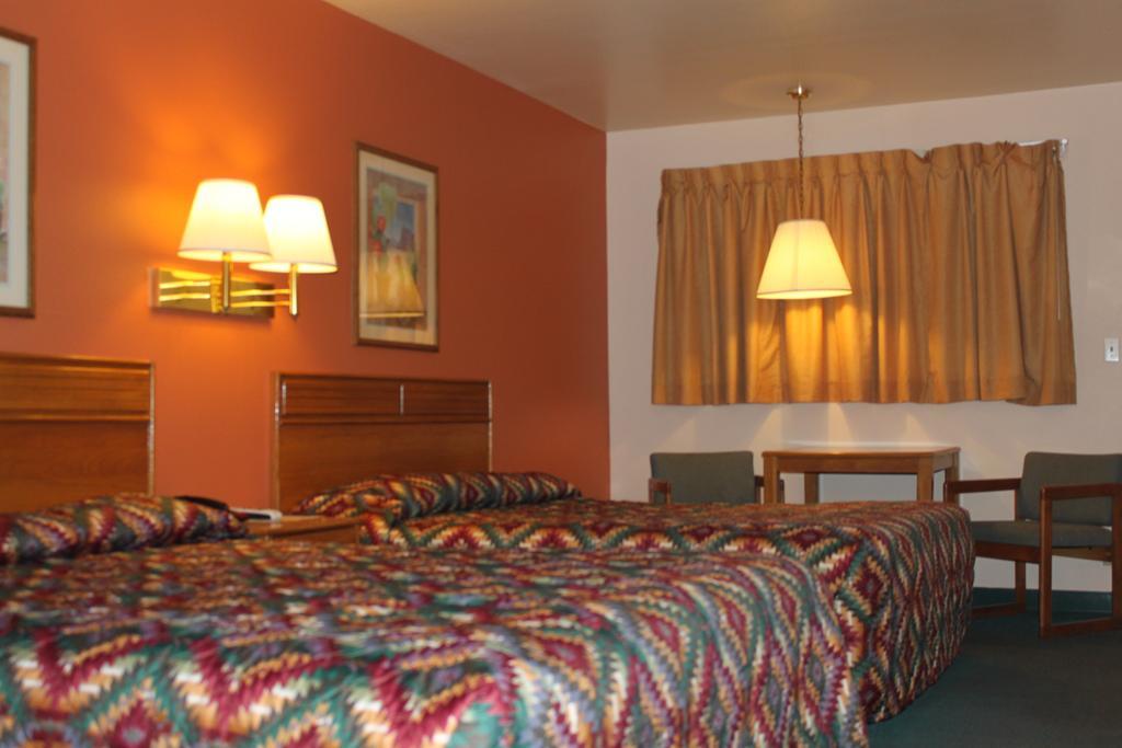 Americas Best Value Inn Needles Ngoại thất bức ảnh